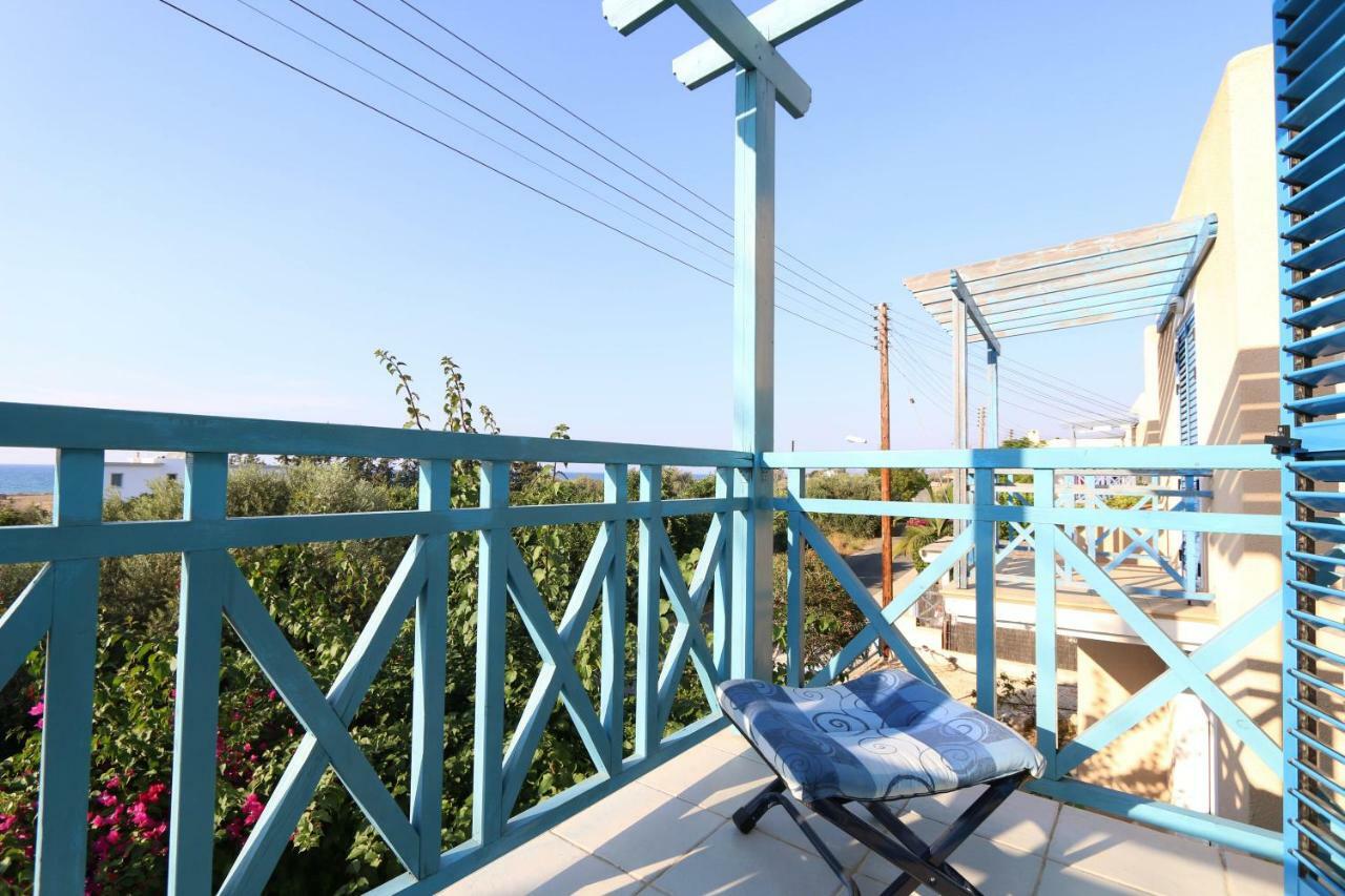 Polis Beach Village Luaran gambar